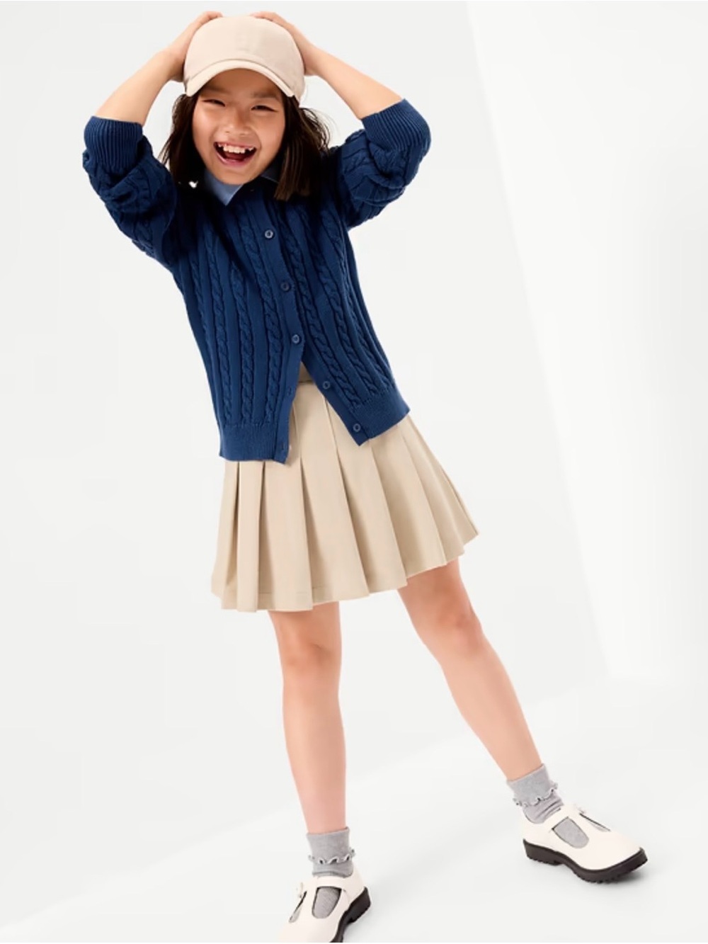 Girls Old Navy Pleated Khaki School Skort - Tan